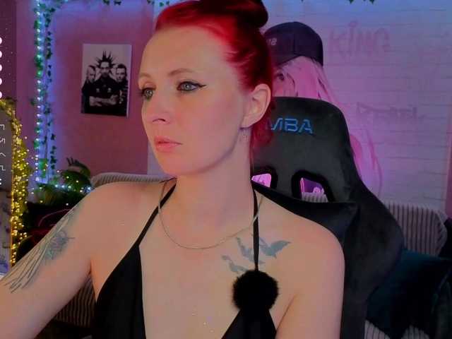 AlEnKa3112 live cam on BongaCams
