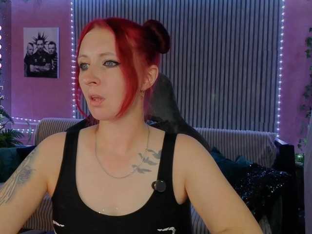 AlEnKa3112 live cam on BongaCams