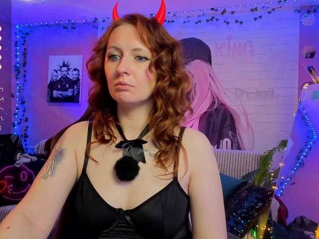 AlEnKa3112 live cam on BongaCams