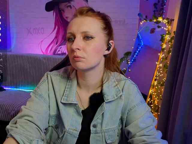 Angel_Eyes webcam