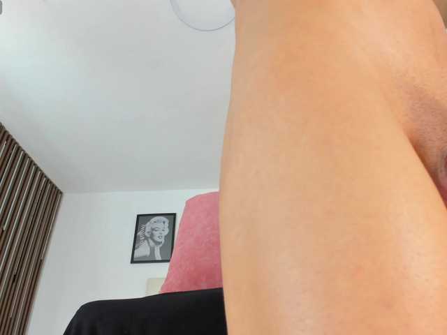 Dani-Sweet-Ts live webcam show