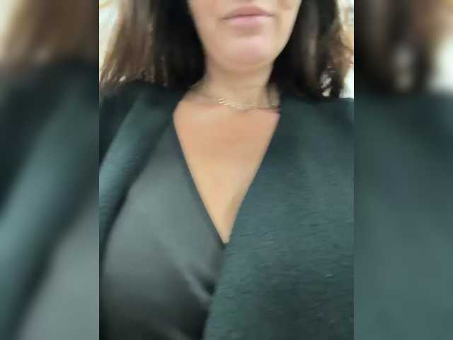 Uliae_Kiska live cam preview