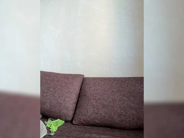 Uliae live cam on BongaCams