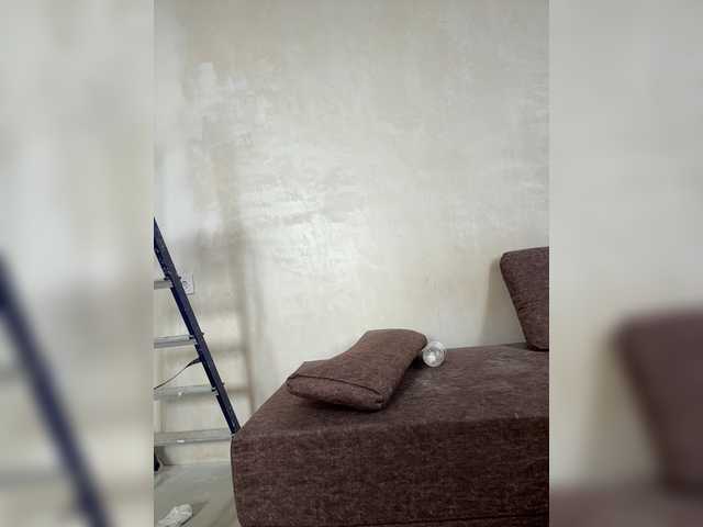 Uliae live cam on BongaCams