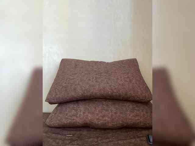 Uliae Sex Cam Show