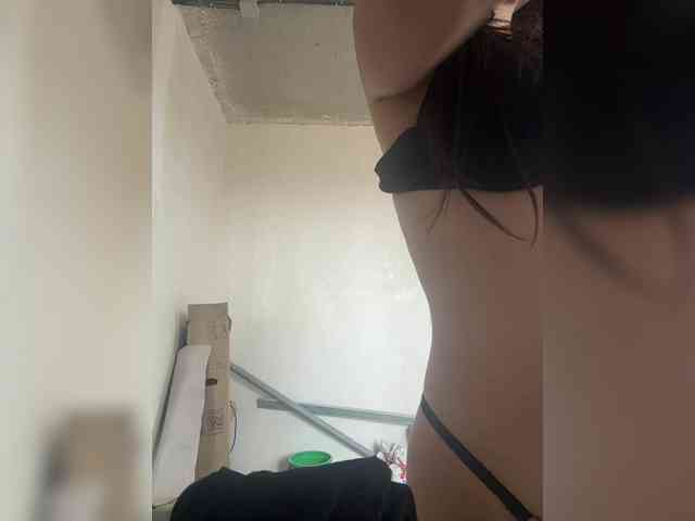 Uliae Sex Cam Show