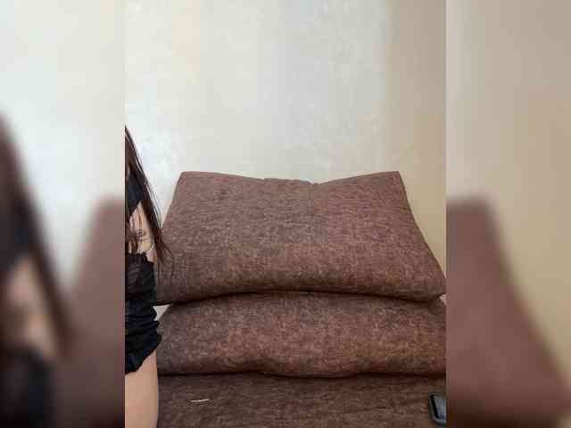 Uliae Sex Cam Show