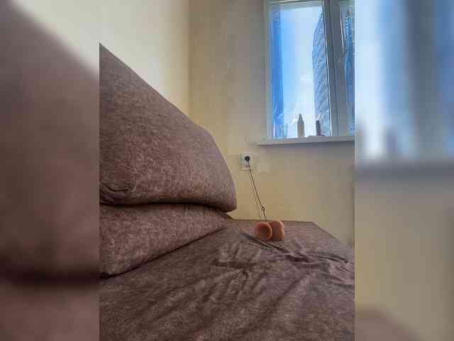 uliae_kiska's live room