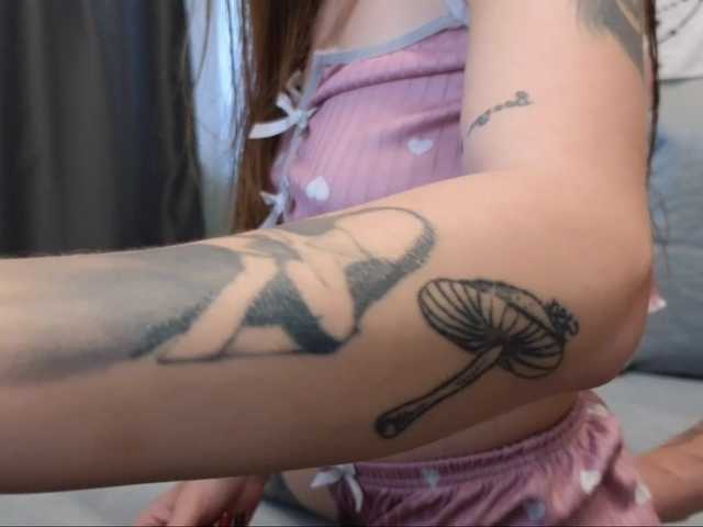 SarahSam live cam on BongaCams