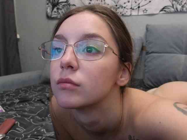 nude webcam chat SarahSam
