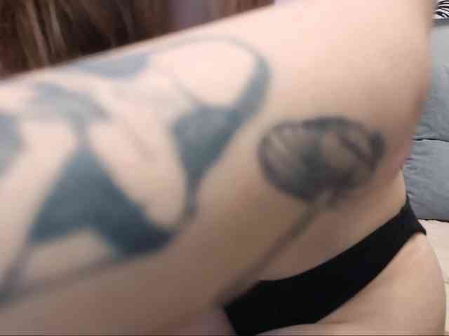 SarahSam webcam