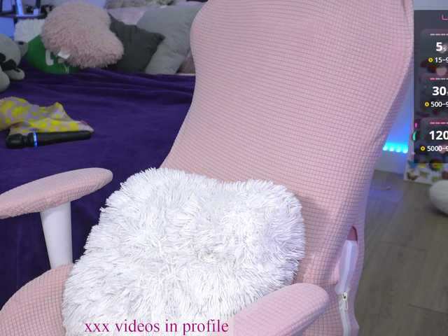UwUKalieRxUwU live cam on BongaCams
