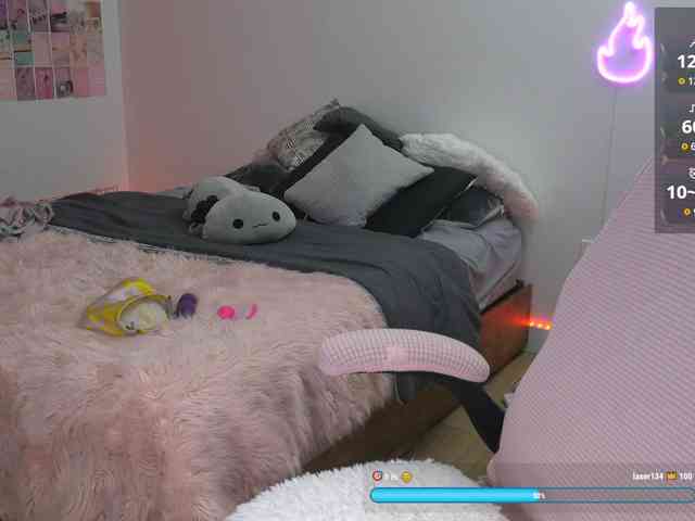 UwUKalieRxUwU webcam