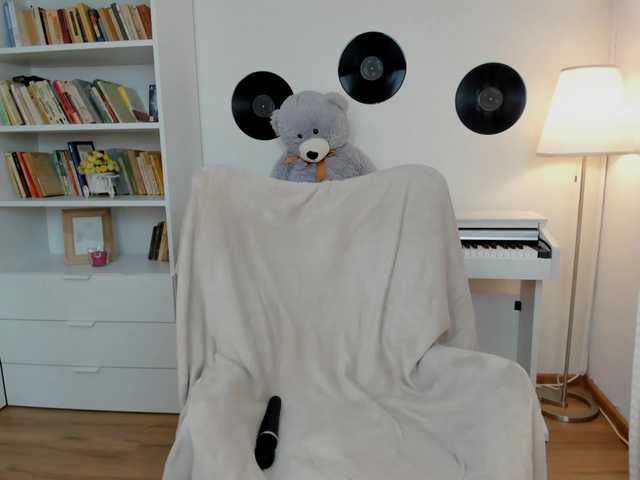 Bellaxdoll live cam