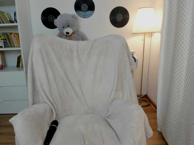 Bellaxdoll