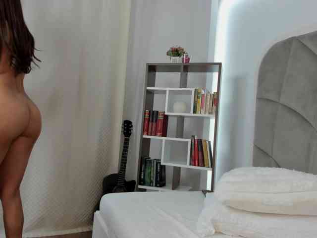 Dariaa_doll webcam
