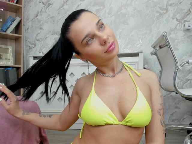 Dariaa_doll webcam