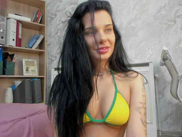 Dariaa_doll webcam