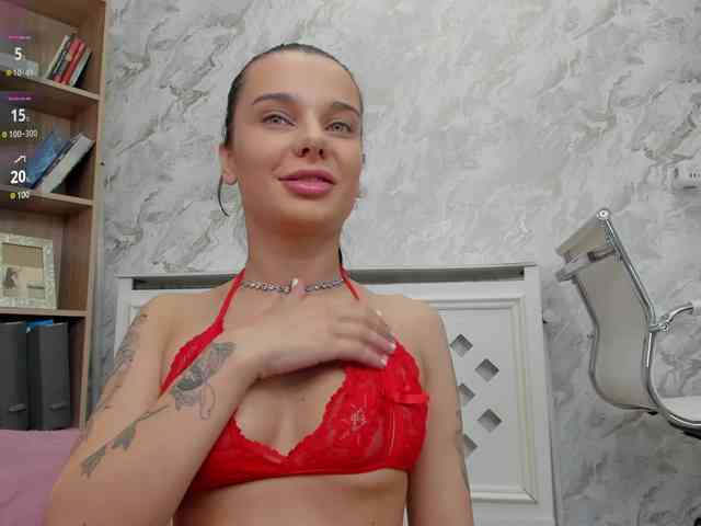Dariaa_doll