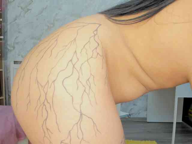 Dariaa_doll webcam