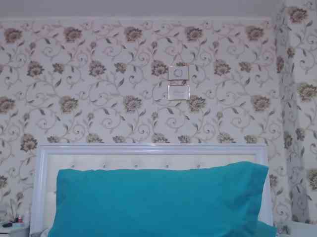 new-Katty webcam