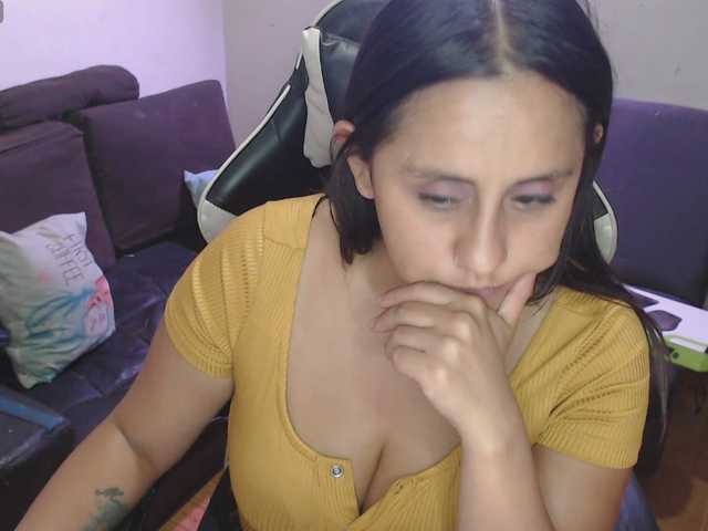 Melraise- live cam on BongaCams