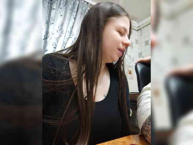 IrinaBlack002 webcam