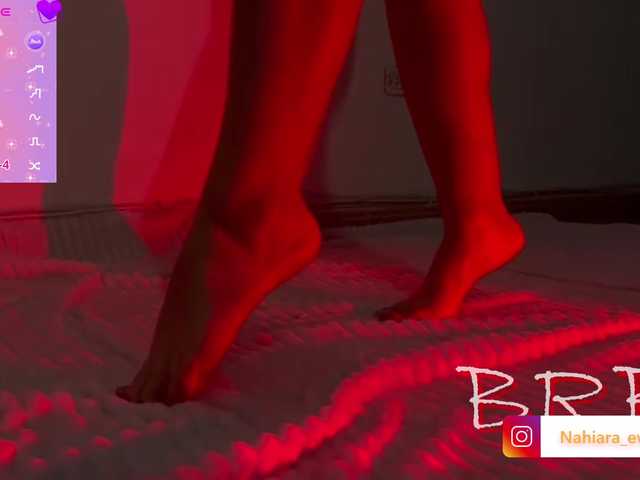 NahiaraEvans- live cam on BongaCams