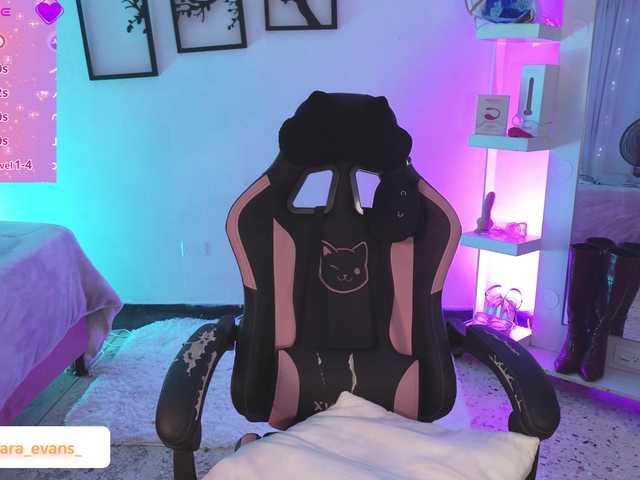 NahiaraEvans-