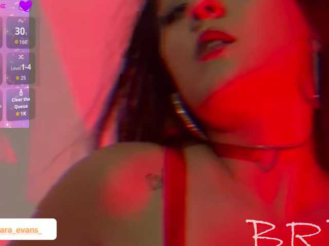 NahiaraEvans- live cam on BongaCams