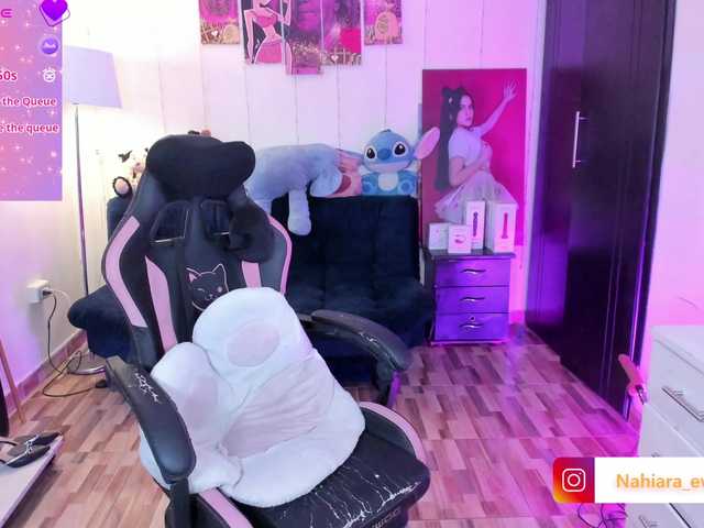 NahiaraEvans- live cam on BongaCams