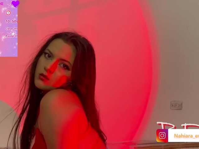NahiaraEvans- live cam on BongaCams