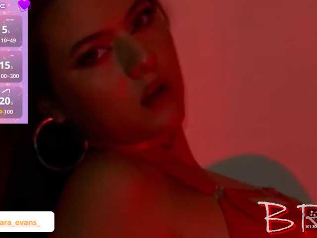 NahiaraEvans- en direct sur BongaCams