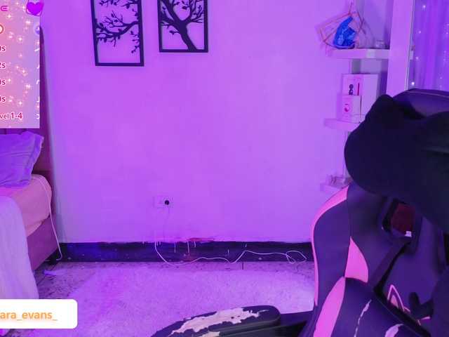 NahiaraEvans- live cam on BongaCams