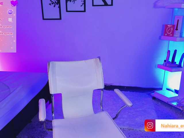 NahiaraEvans- live cam on BongaCams