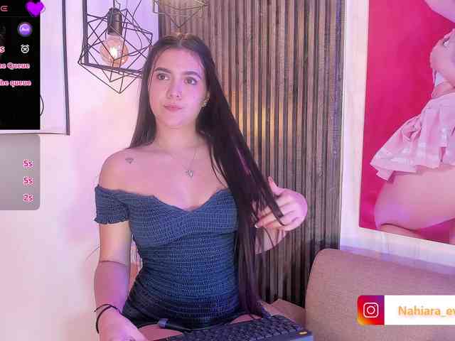 NahiaraEvans- webcam