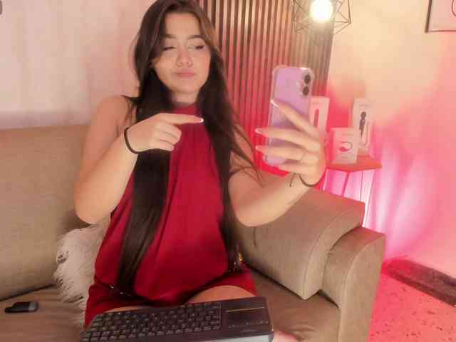 NahiaraEvans- webcam