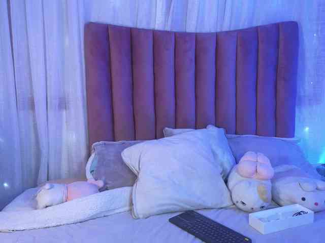 NahiaraEvans- webcam