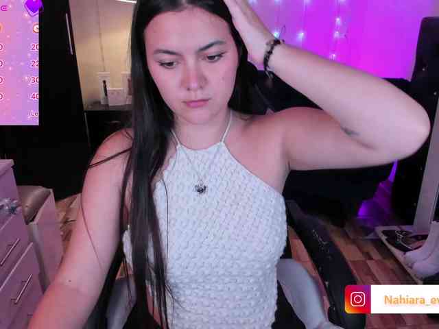 NahiaraEvans- webcam