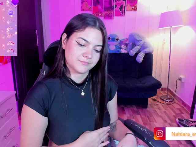 NahiaraEvans- webcam