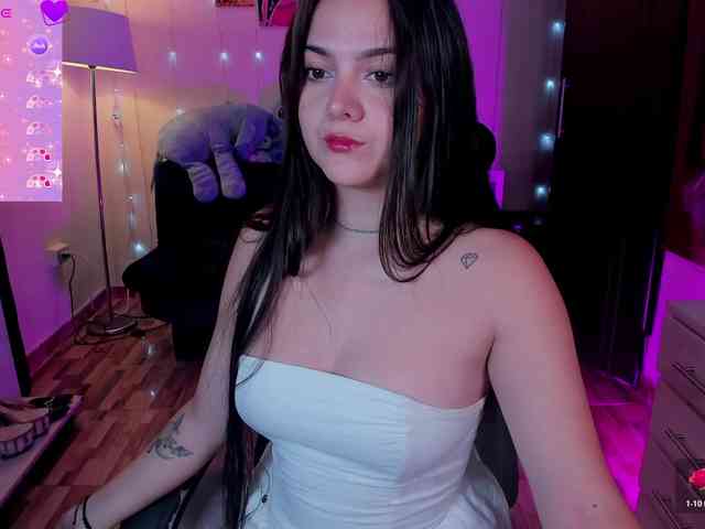 NahiaraEvans- webcam