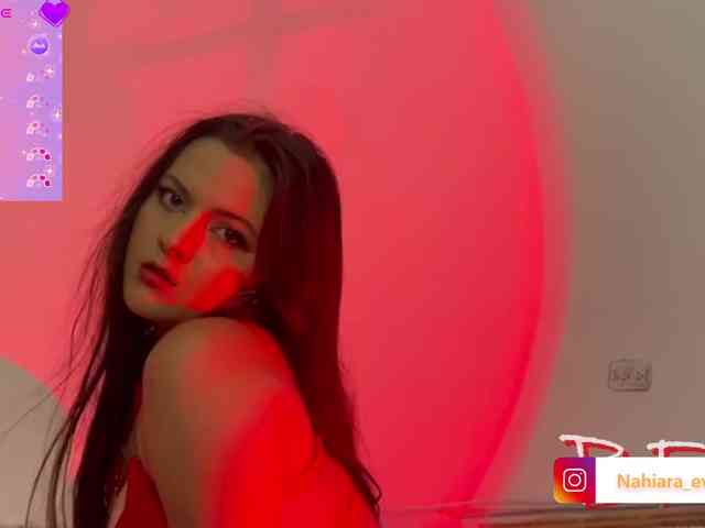 NahiaraEvans- webcam