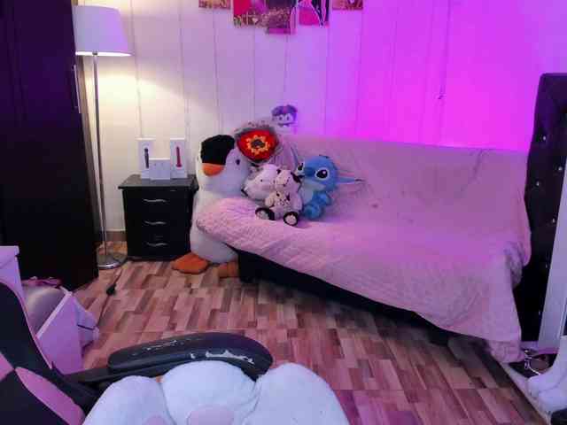 NahiaraEvans- webcam