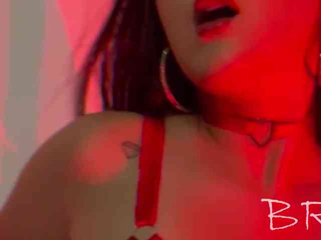 NahiaraEvans- webcam