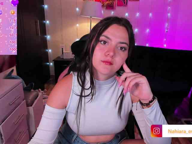 NahiaraEvans- webcam