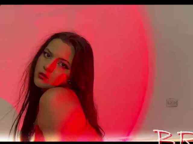 NahiaraEvans- webcam