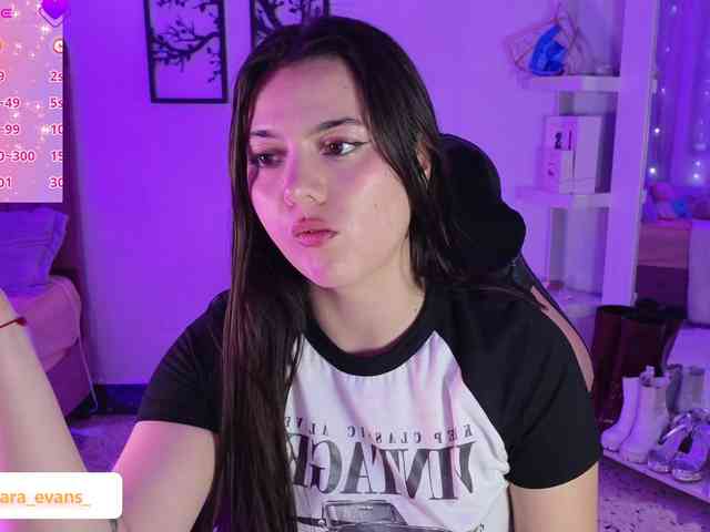 NahiaraEvans-