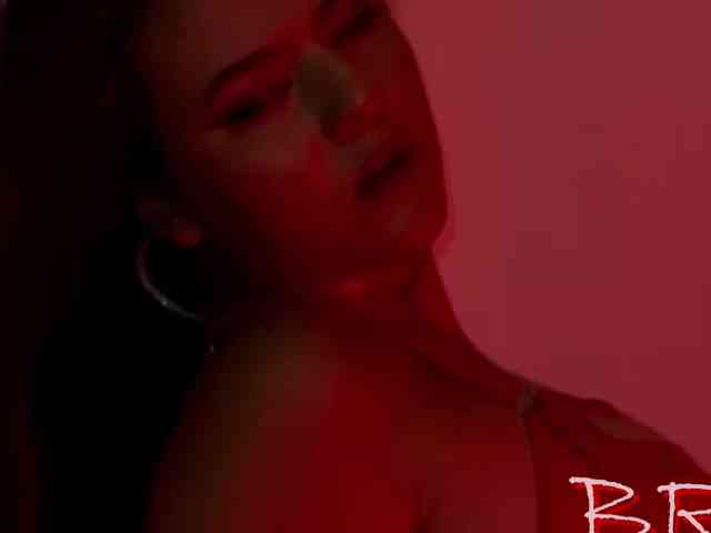 NahiaraEvans- webcam