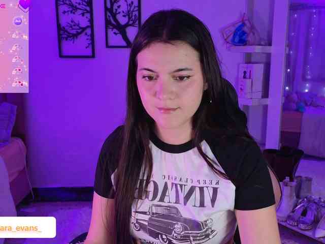 NahiaraEvans- webcam