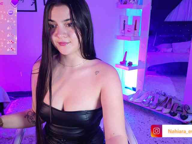 NahiaraEvans- webcam